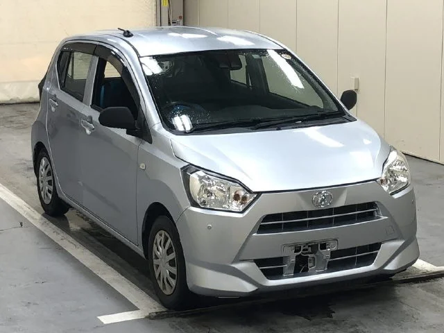 Daihatsu Mira e:S LA350S 2021